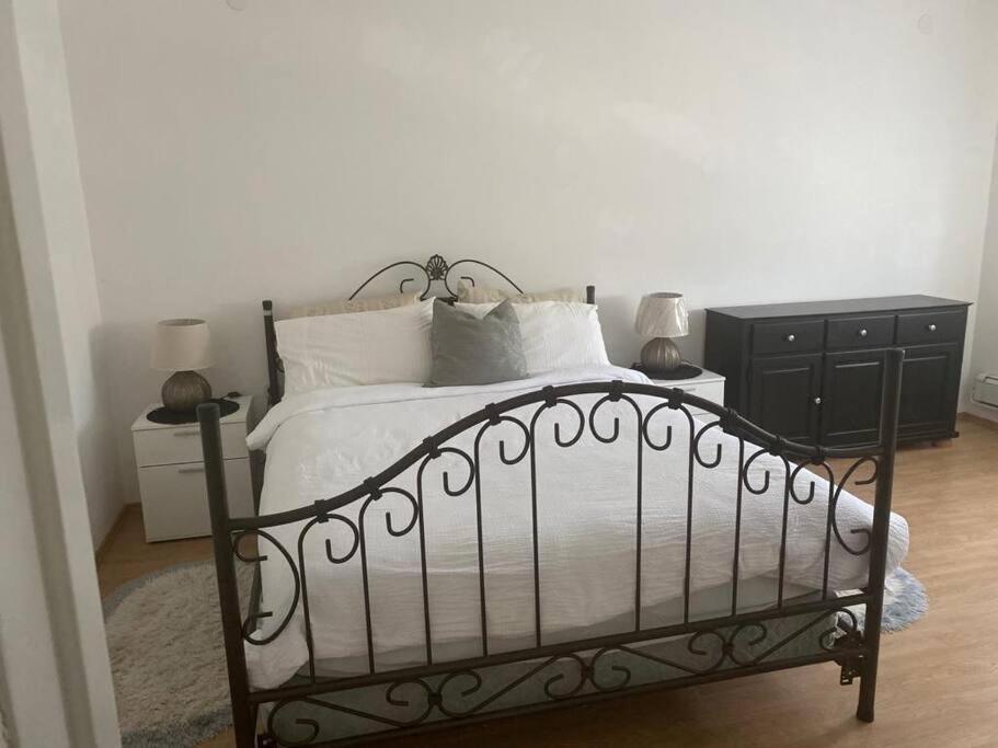Apartment Lovely 3 Bedroom In Quiet Area W/ Pool Pula